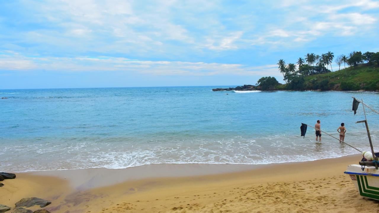 Hotel Anb Surf View Tangalle Exterior foto