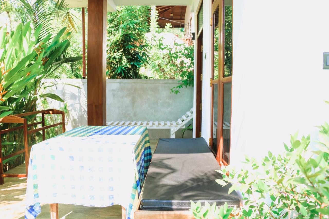 Hotel Anb Surf View Tangalle Exterior foto