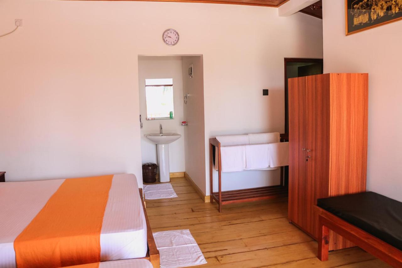 Hotel Anb Surf View Tangalle Exterior foto