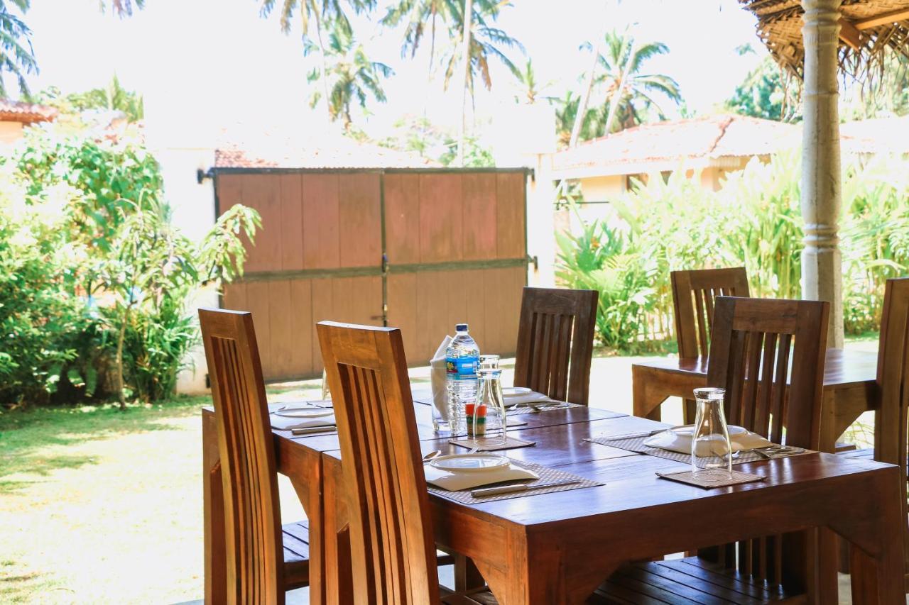 Hotel Anb Surf View Tangalle Exterior foto